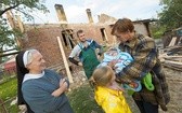 Siostra Mirona u rodziny Warnke. Mały Fabianek urodził się kilka dni przed nawałnicą.