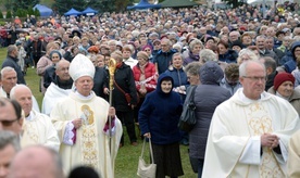 Mszy św. w wysokolskim sanktuarium przewodniczył bp Henryk Tomasik