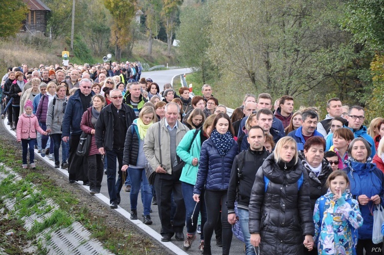 Tylicz i Muszynka - Różaniec do Granic