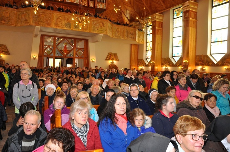 Tylicz i Muszynka - Różaniec do Granic