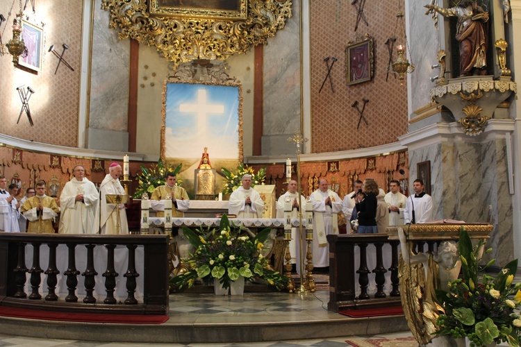 Pielgrzymka, różaniec i córka świętej