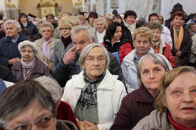 Pielgrzymka, różaniec i córka świętej