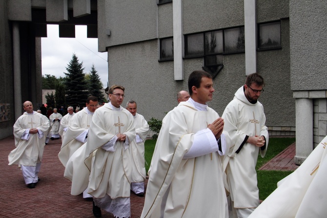 25 lat parafii MB Różańcowej w Krakowie-Piaskach Nowych