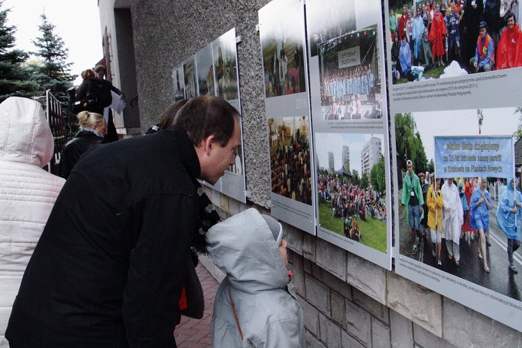 25 lat parafii MB Różańcowej w Krakowie-Piaskach Nowych