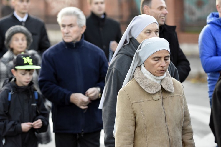 Ostatnia procesja fatimska z parafii pw. św. Andrzeja Boboli