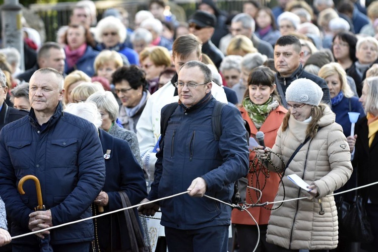 Ostatnia procesja fatimska z parafii pw. św. Andrzeja Boboli