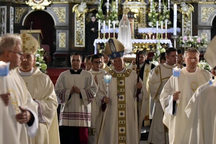 Msza św. na zakończenie peregrynacji figury Matki Bożej Fatimskiej