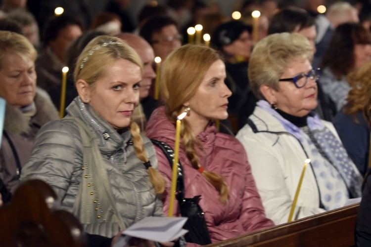 Msza św. na zakończenie peregrynacji figury Matki Bożej Fatimskiej