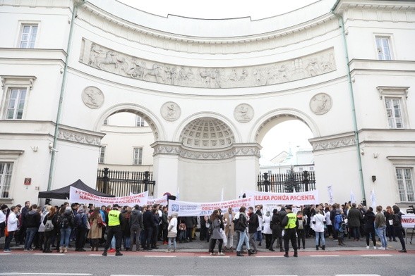 Protest lekarzy: Nie przerwiemy protestu głodowego, dopóki nie siądziemy do negocjacji