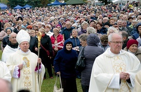 Mszy św. w wysokolskim sanktuarium przewodniczył bp Henryk Tomasik.