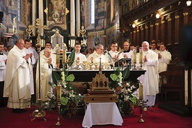 ▲	Msza św. inaugurująca obchody jubileuszowe.