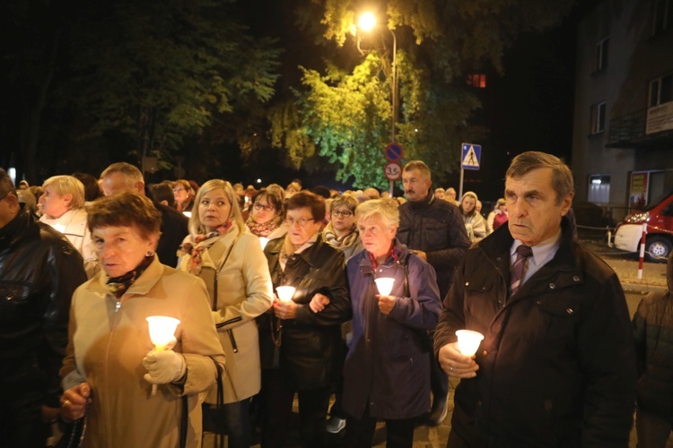 Różańcowa procesja fatimska w Czechowicach-Dziedzicach