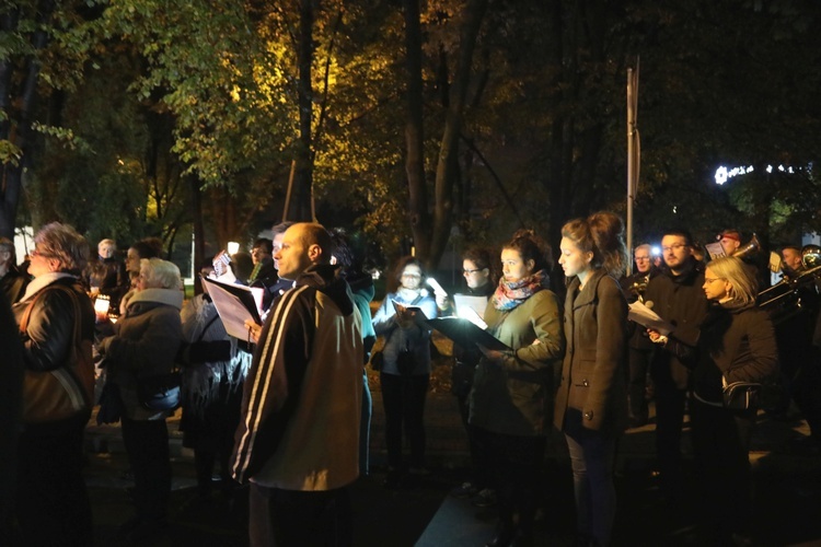 Różańcowa procesja fatimska w Czechowicach-Dziedzicach