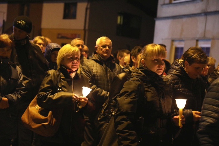 Różańcowa procesja fatimska w Czechowicach-Dziedzicach