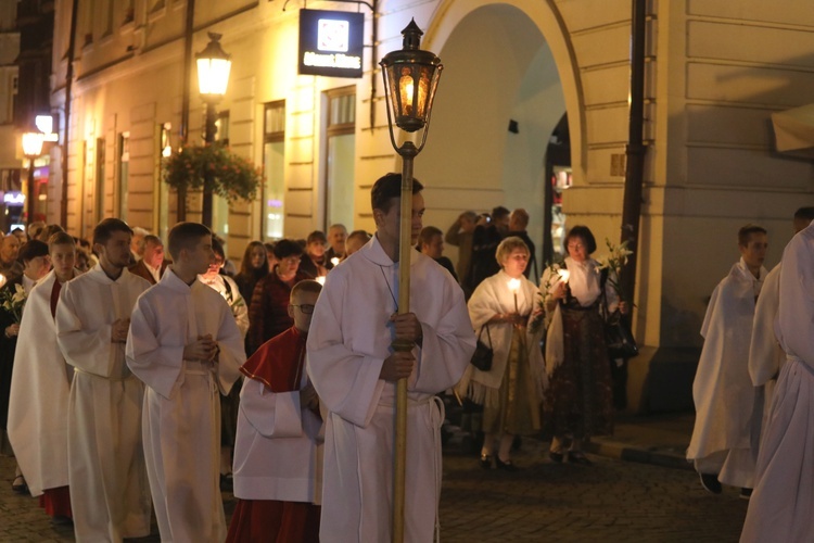 Poświęcenie figury MB Fatimskiej u św. Marii Magdaleny w Cieszynie