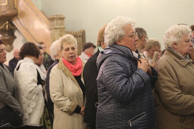 Poświęcenie figury MB Fatimskiej u św. Marii Magdaleny w Cieszynie