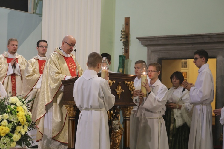 Poświęcenie figury MB Fatimskiej u św. Marii Magdaleny w Cieszynie