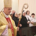 Poświęcenie figury MB Fatimskiej u św. Marii Magdaleny w Cieszynie