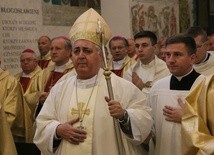 Salvatore Pennacchio, Nuncjusz Apostolski w Polsce, pozdrowił wszystkich od papieża Franciszka.