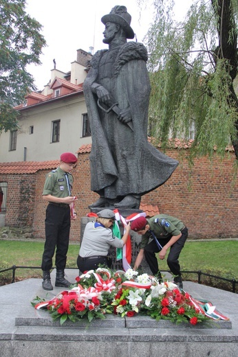 Generał Bem na kamienicy