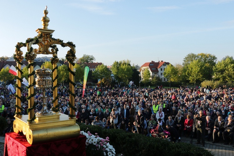 Dojście i Msza św. w Trzebnicy