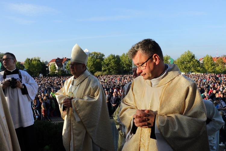 Dojście i Msza św. w Trzebnicy