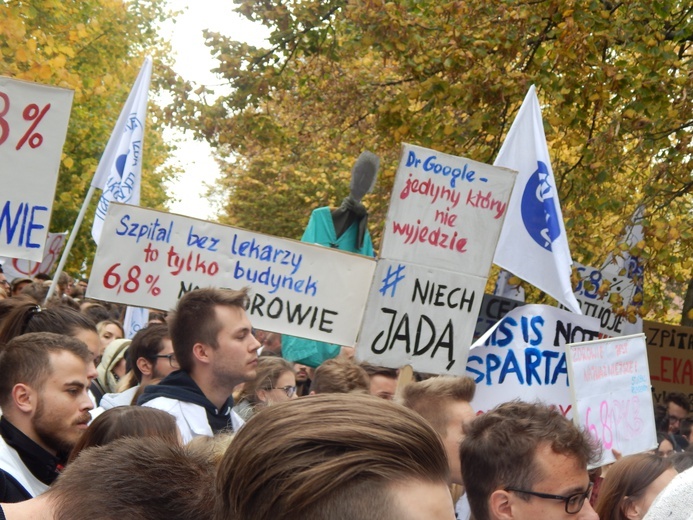 Protest lekarzy rezydentów w Warszawie
