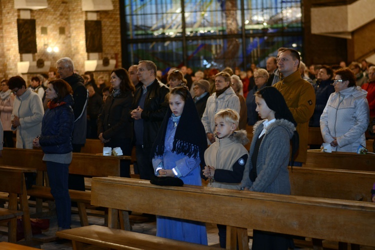 Procesja fatimska w Rypinie. Część 2