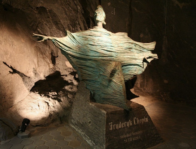 Rzeźby Bronisława Chromego