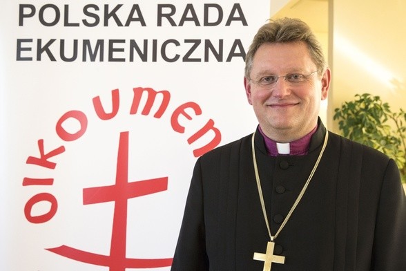 Bp Samiec: jako ewangelicy możemy wiele zaoferować polskiemu społeczeństwu