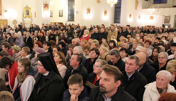 Mińska parafia św. Antoniego z Padwy pożegnała ikonę 