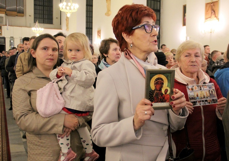 Mińska parafia św. Antoniego z Padwy pożegnała ikonę 