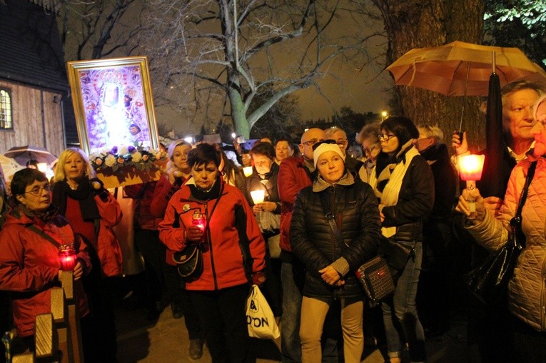 Procesja różańcowa w Tarnowie