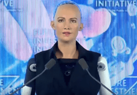 Pierwszy robot humanoidalny otrzymał obywatelstwo