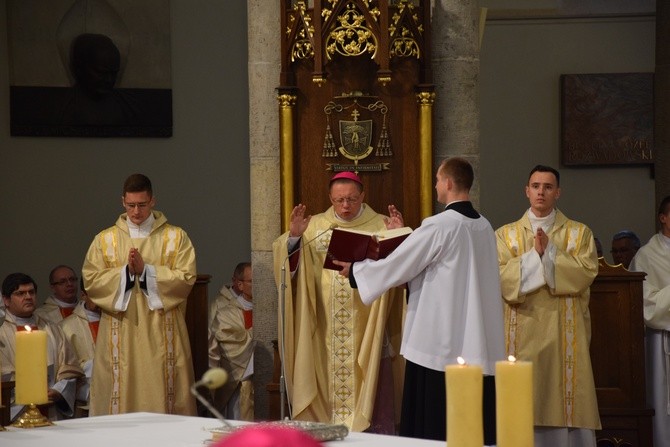 Ingres abp. Grzegorza Rysia cz.1