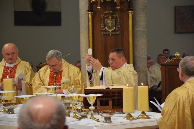 Ingres abp. Grzegorza Rysia cz.2