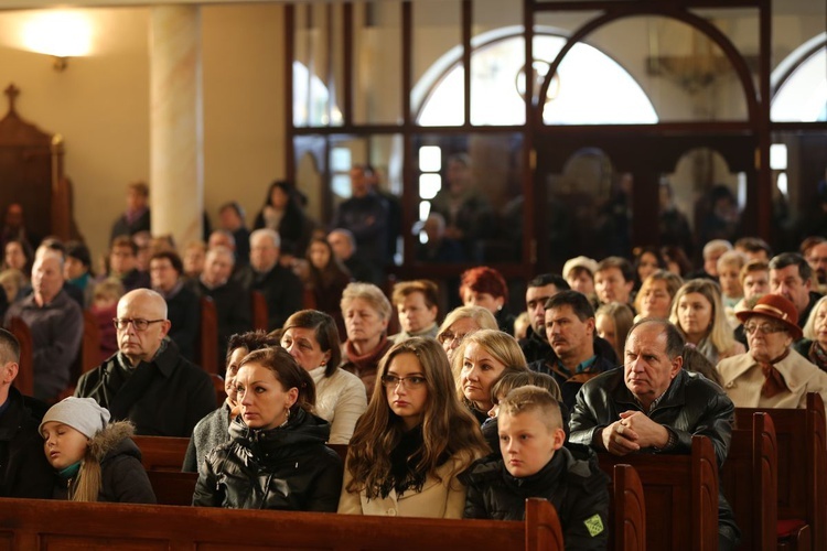 Rocznica powstnia parafii w Nowej Dębie