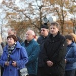 32. Droga Krzyżowa za zmarłych - w byłym KL Auschwitz-Birkenau - 2017