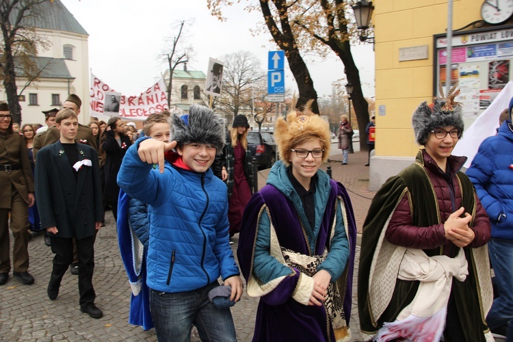 Marsz patriotyczny w Łowiczu