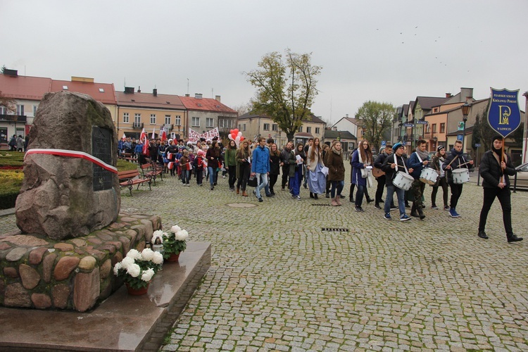 Marsz patriotyczny w Łowiczu