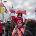 Tysiące flag pod hasłem "My chcemy Boga" 