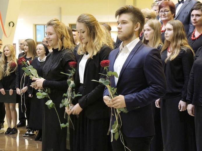 Po raz kolejny młodzi wykonawcy muzyki kościelnej wystąpili w Aleksandrowicach dla Hospicjum św. Kamila