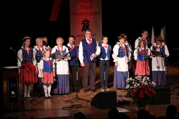 Diecezjalny Przegląd Pieśni Patriotycznych w Sulechowie