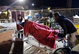Bilans ofiar trzęsienia ziemi na granicy z Irakiem wzrósł