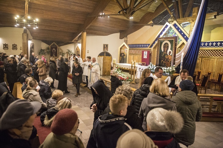 Dziękowali Matce Bożej w Śródborowie