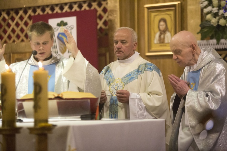 Dziękowali Matce Bożej w Śródborowie