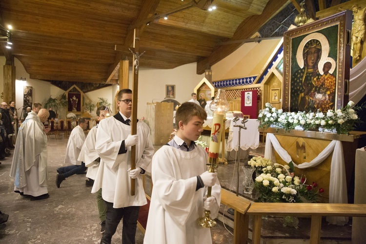 Dziękowali Matce Bożej w Śródborowie