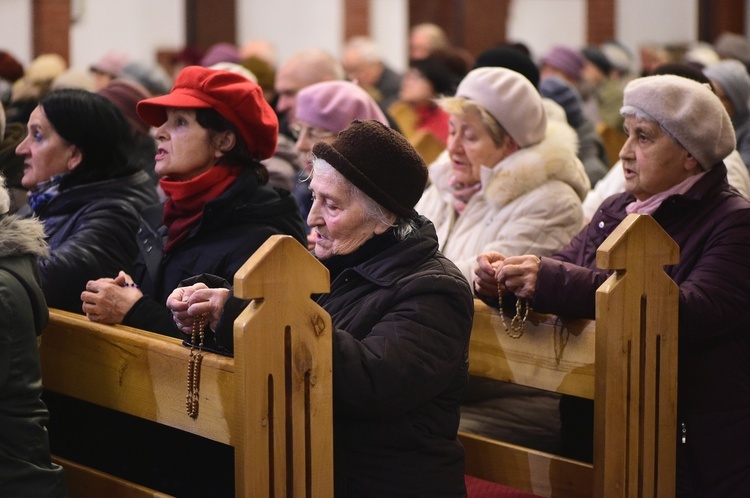 Wprowadzenie relikwii bł. Honorata Koźmińskiego