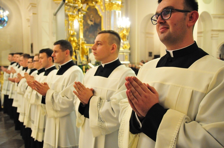 Msza św. i obłóczyny alumnów lubelskiego seminarium