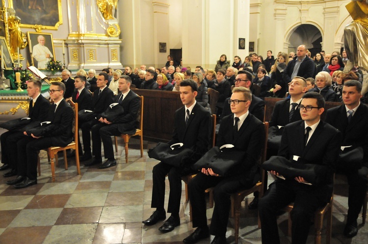 Msza św. i obłóczyny alumnów lubelskiego seminarium